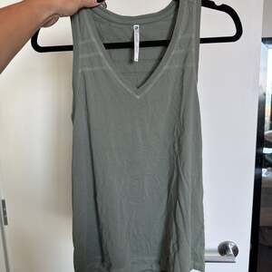 KUHL Women's Arabella V-Neck Tank Top